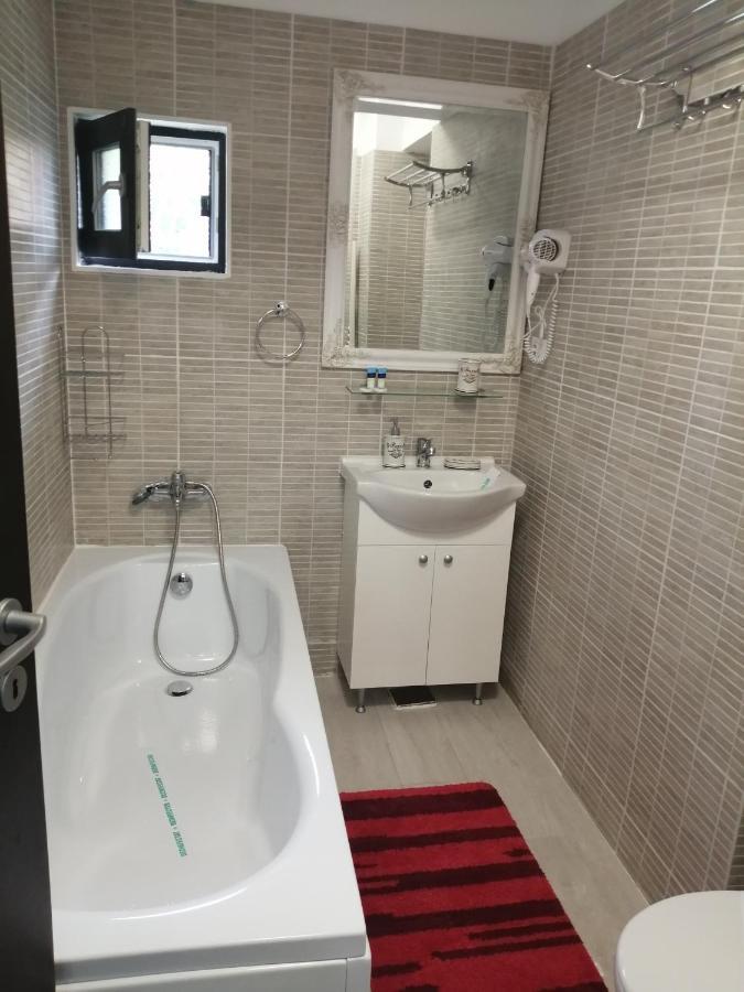 Mathias Luxury Apartments Iasi Exterior foto
